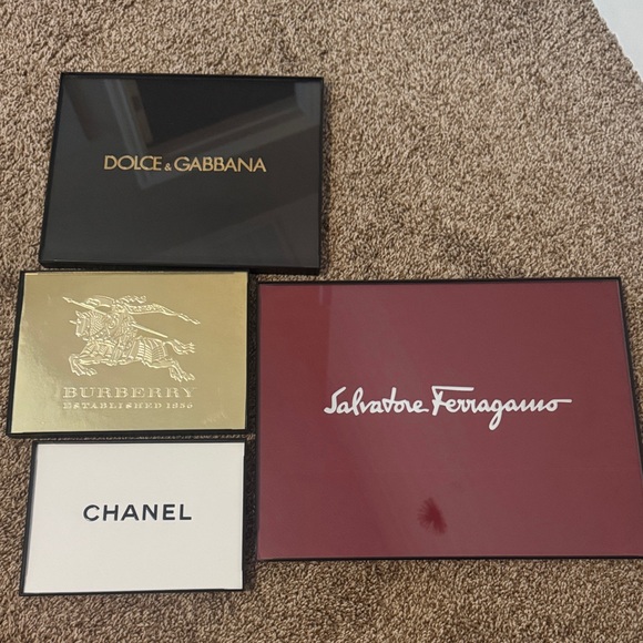 Luxury Designer Wall Art Set - Red, Black, Gold - Picture 2 of 4